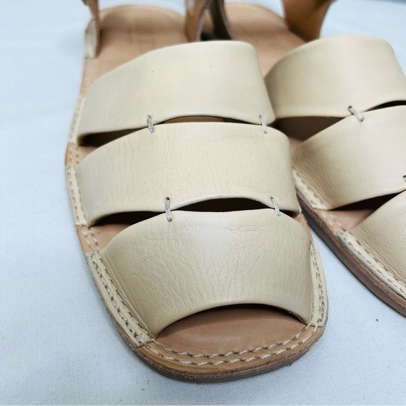 NWOT Hereu Morella Flat Sandals in Beige - Picture 8 of 16